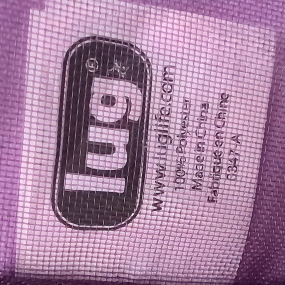 Lug Tango Purple Quilted Travel Wristlet Clutch. - Picture 7 of 11